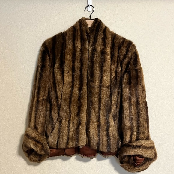 Haeker Furriers Jackets & Blazers - VINTAGE Haeker Furriers Brown Mink Fur Wrap Stole Cape Coat SZ M #50
